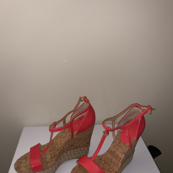 Michael Kors coral wedges - Picture 4 of 4